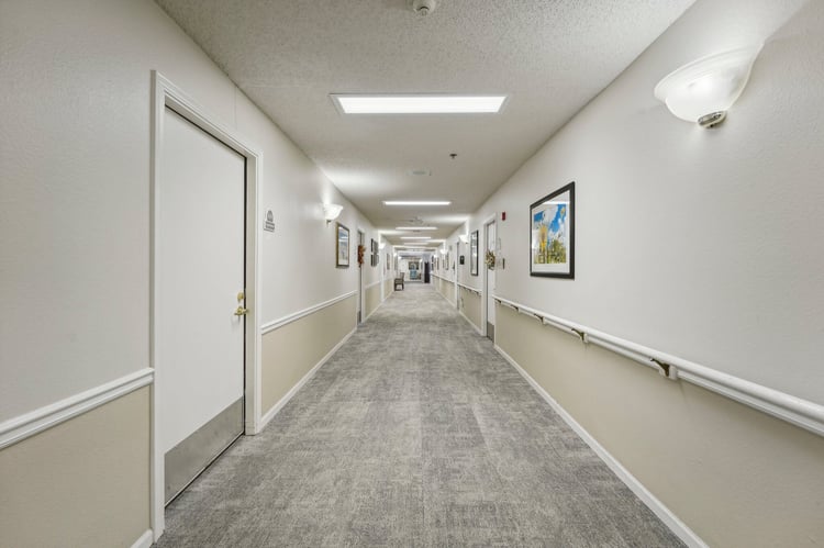 20-web-or-mls-W Hefner Rd-009