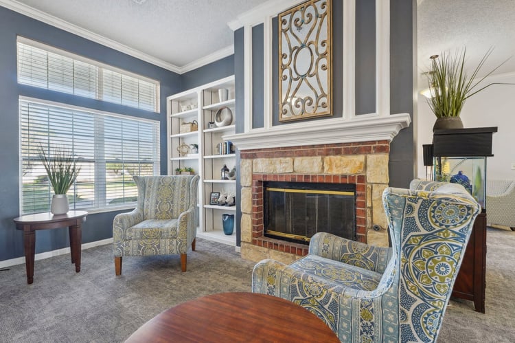 23-web-or-mls-W Hefner Rd-012