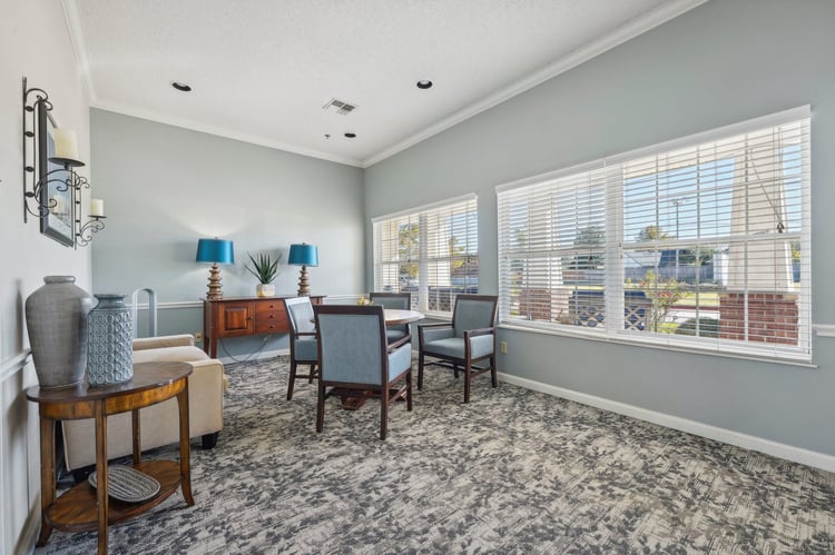27-web-or-mls-W Hefner Rd-016