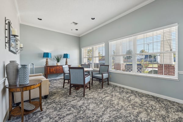 27-web-or-mls-W Hefner Rd-016