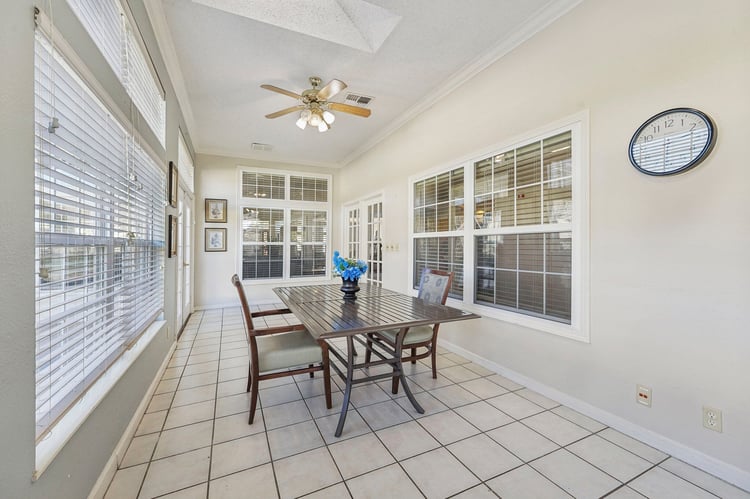 37-web-or-mls-W Hefner Rd-026